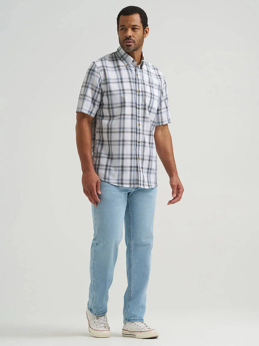 Wrangler® Five Star Premium Denim Comfort Stretch Regular Fit Jean in Bleached Indigo