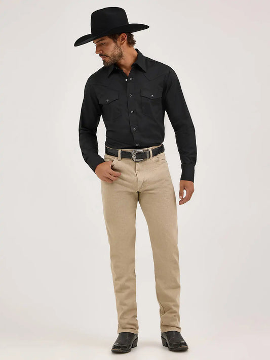 Wrangler® Western Snap Shirt - Long Sleeve Solid Broadcloth in Black