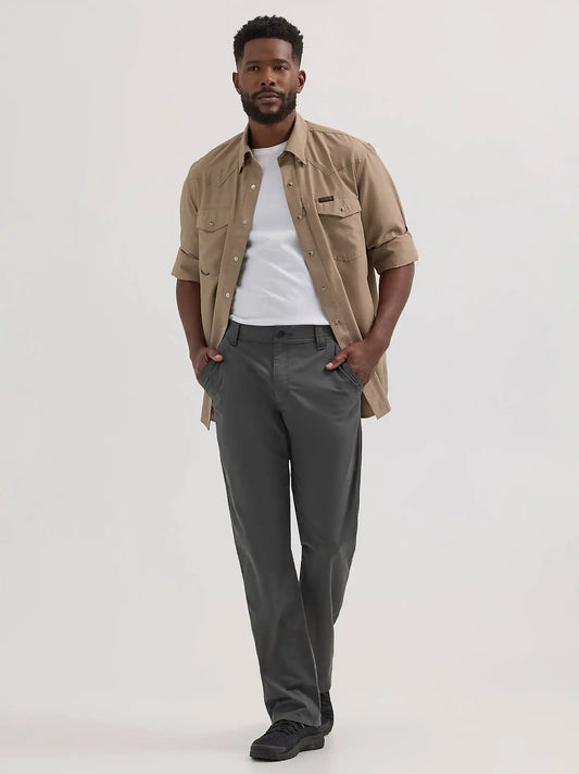 Men's Outdoor Chino Pant in Dark Shadow