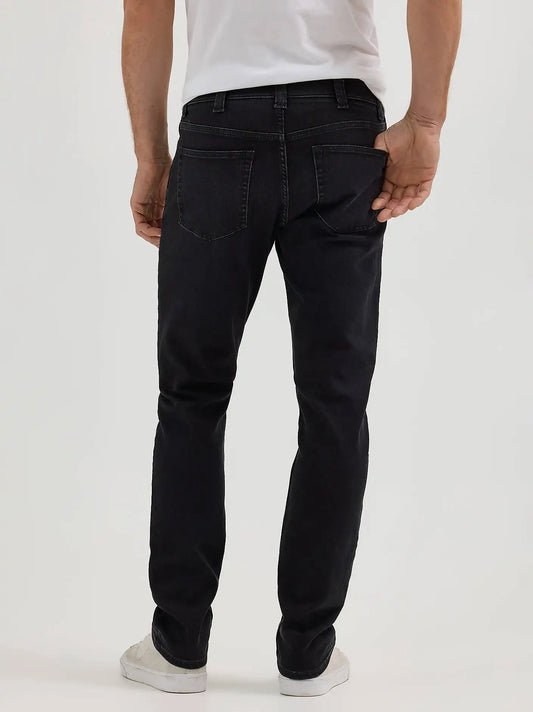 Men's Unlimited Comfort Flex Waist Tapered Jean in Watts