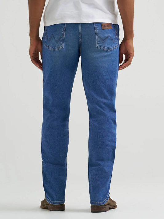Men's Relaxed Taper Jean in Seventeen