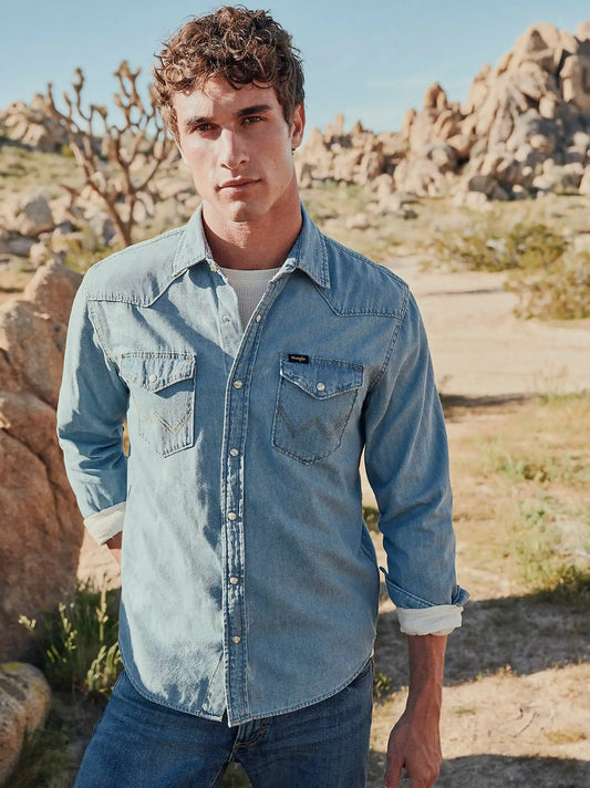 Mens Denim Western Snap Shirt in Lake Wash