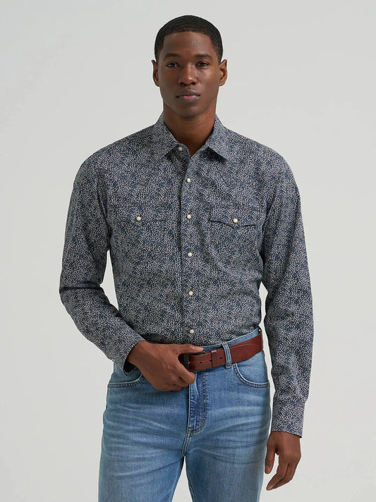 Men's Wrangler Retro® Premium Long Sleeve Western Snap Printed Shirt in Scatter Navy