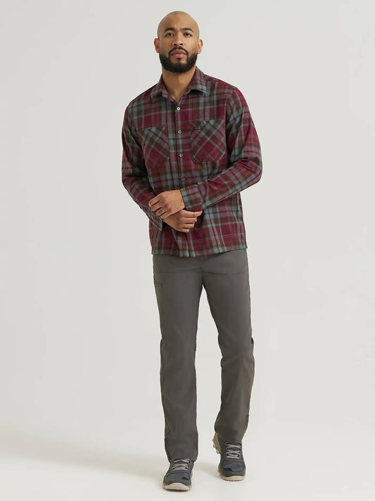 Wrangler ATG™ Men's Cliffside Utility Pant in Dark Shadow