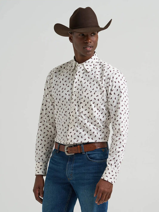 Men's Cody Johnson One Pocket Button Down Shirt in Wine Paisley