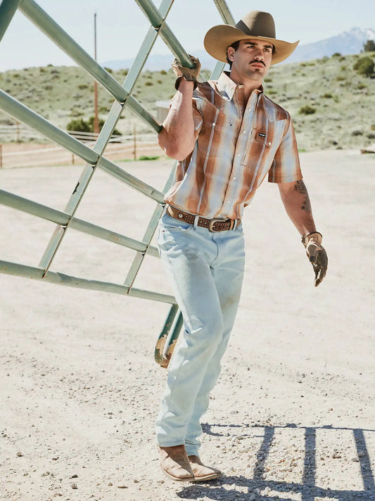 Wrangler® Toughlite™ Cowboy Cut® Original Fit Jean in Light Wash