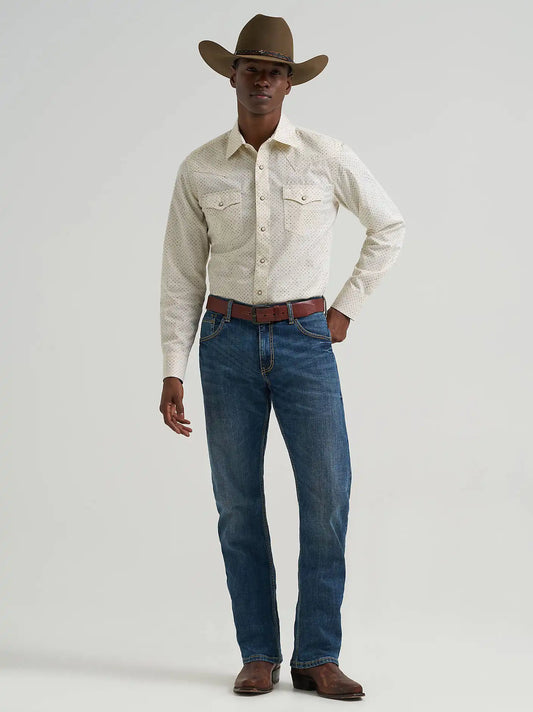 Men's Wrangler Retro® Premium Long Sleeve Western Snap Printed Shirt in Ecru Drops