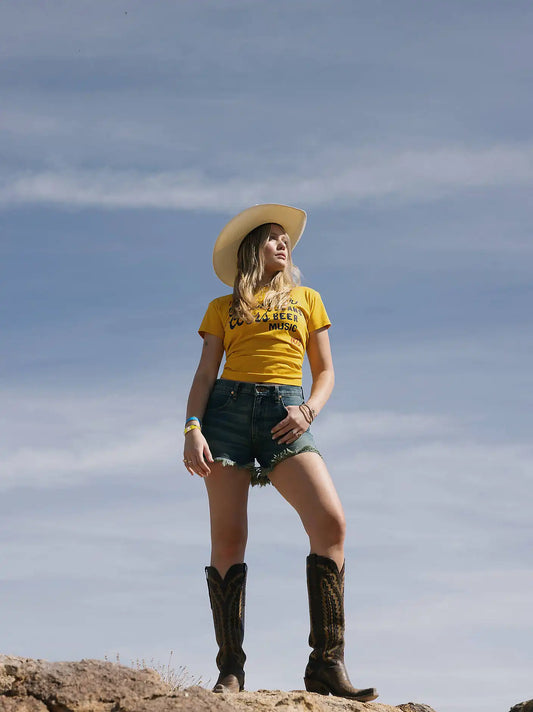 Wrangler x Coors Women's Tee in Mango Mojito