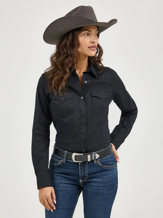 Women's Wrangler Western Button Down Shirt in Black